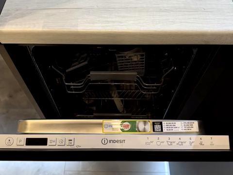 квартира за адресою Мартинова просп., (просп. Мартинова, 32)