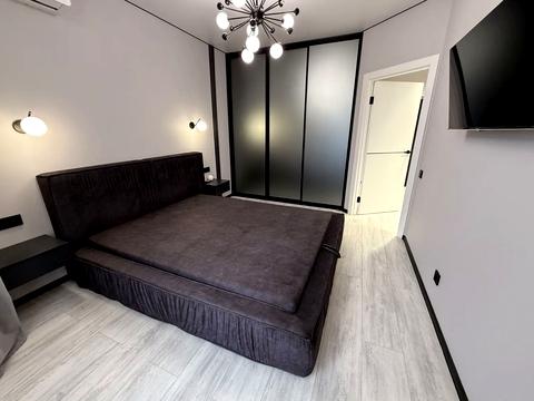 квартира за адресою Мартинова просп., (просп. Мартинова, 32)