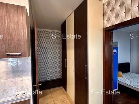 квартира за адресою Ахсарова вул., 1