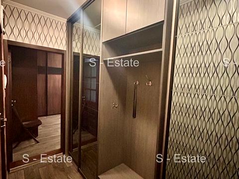 квартира за адресою Ахсарова вул., 1