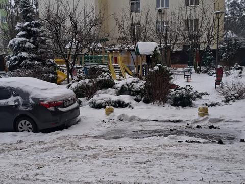 комерційна за адресою Лісова вул., 1-М