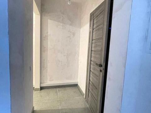 комерційна за адресою Київ, Кам'янська вул. (Дніпродзержинська), 127