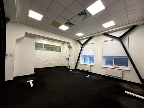 комерційна за адресою Охтирський пров., 7