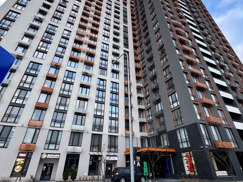 квартира за адресою Дніпровська набережна вул., 18-А