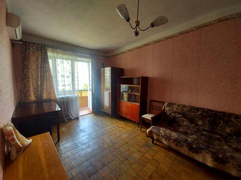 квартира за адресою Привокзальна вул., 8/1