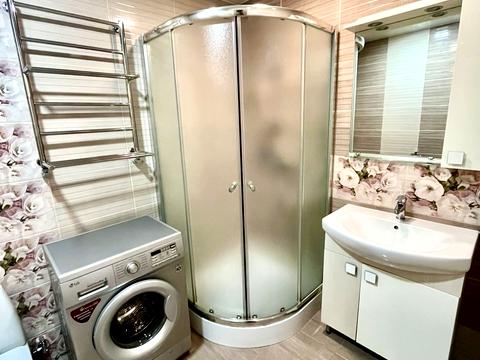 квартира за адресою Залізнична вул., 3