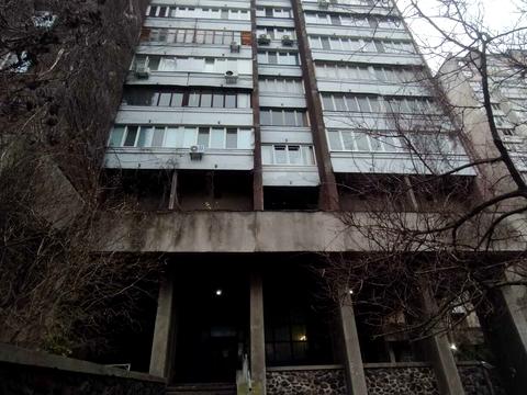 квартира за адресою В'ячеслава Чорновола вул., 8