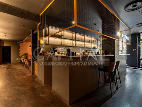 комерційна за адресою Тараса Шевченка бульв., 2