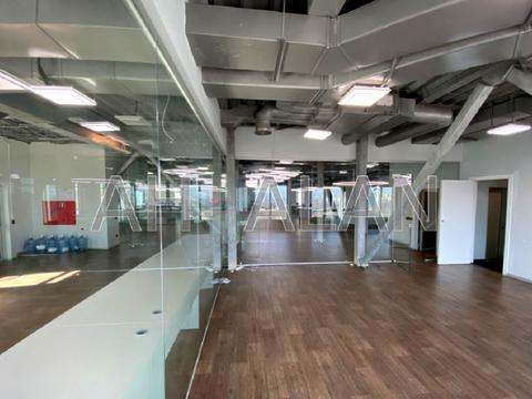 комерційна за адресою Київ, Дегтярівська вул., 27