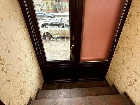 комерційна за адресою Івана Франка вул., 78