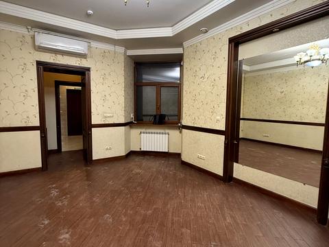 комерційна за адресою Івана Франка вул., 78