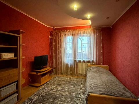 квартира за адресою Володимира Івасюка вул. (Головка), 18