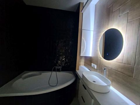 квартира за адресою Микільсько-Слобідська вул., 8