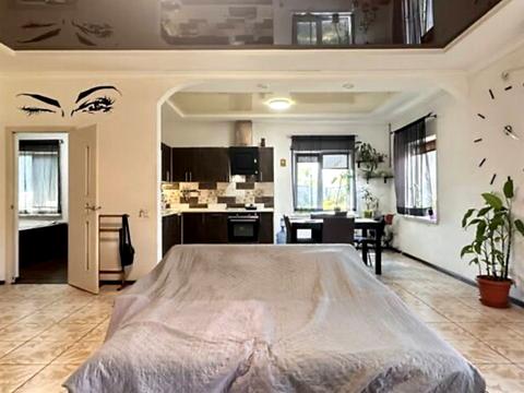 будинок за адресою Новомосковська