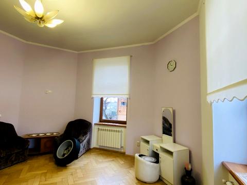 квартира по адресу Степана Бандеры ул., 1