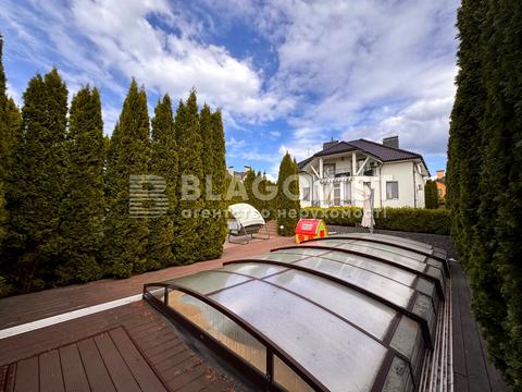 дом по адресу с. Бобрица, Столична