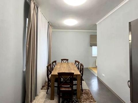 будинок за адресою Отрадна