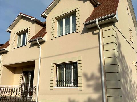 будинок за адресою Молодіжна, 8