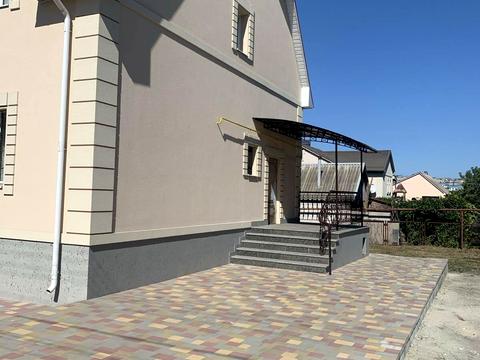 будинок за адресою с-ще. Дослідне, Молодіжна, 8