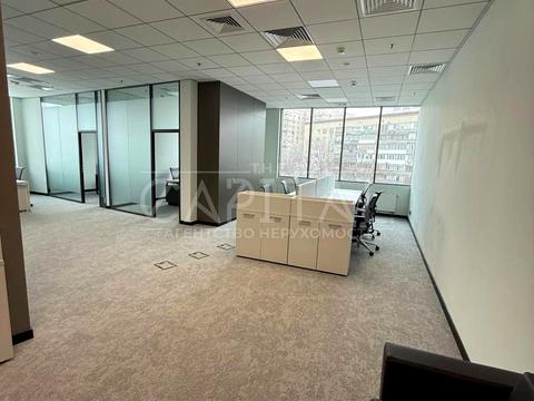 коммерческая по адресу Князей Острожских ул. (Московська), 32