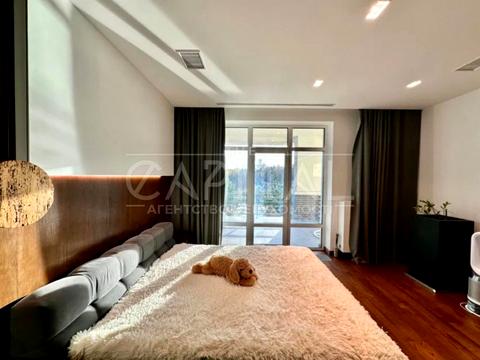 будинок за адресою Набережна