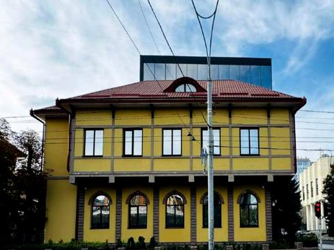 коммерческая по адресу Генерала Алмазова ул. (Кутузова), 12