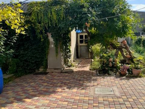 дом по адресу Петра Лещенко ул. (Комінтерну), 59