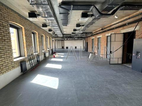 коммерческая по адресу Прорезная ул., 6