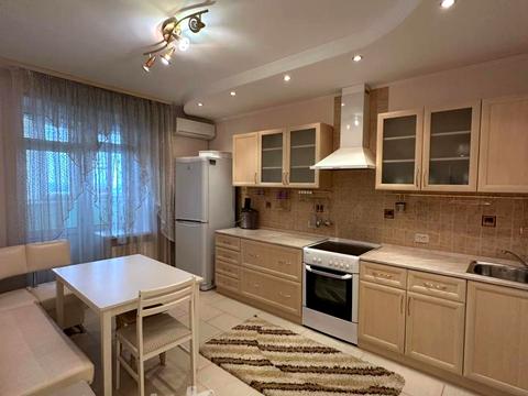 квартира за адресою Аркадія Голуба вул. (Постишева), 1-В