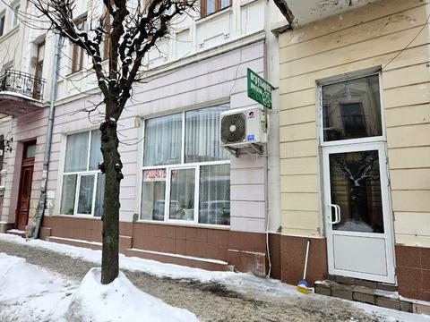 коммерческая по адресу Театральная ул., 13