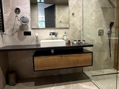 квартира за адресою В'ячеслава Чорновола просп. (), 16в