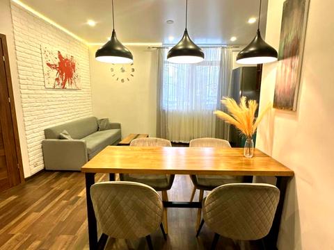 квартира за адресою Олени Пчілки вул., 3