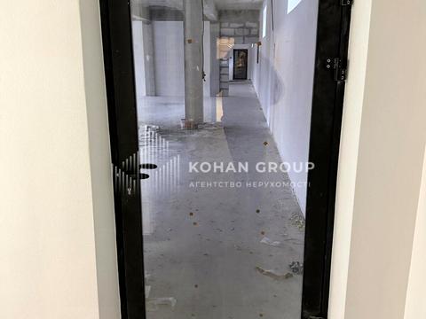 комерційна за адресою Подільська вул., 70