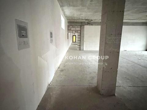 комерційна за адресою Подільська вул., 70