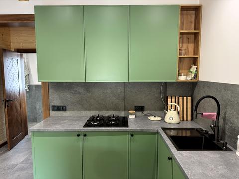 дом по адресу Карпатская ул.