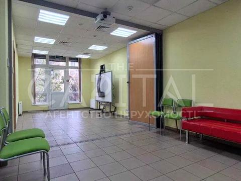 комерційна за адресою Михайла Максимовича вул. (Онуфрія Трутенка), 3-Г