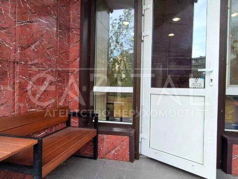 комерційна за адресою Михайла Максимовича вул. (Онуфрія Трутенка), 3-Г