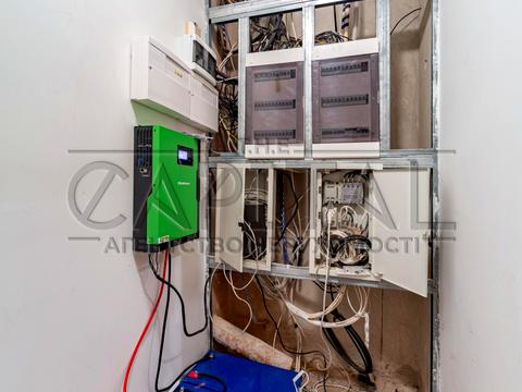 будинок за адресою Патріарха Володимира Романюка вул. (Жовтнева), 1