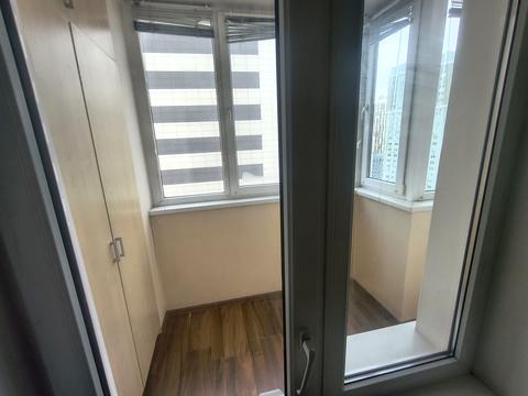 квартира за адресою Патріарха Мстислава Скрипника вул., 40-А