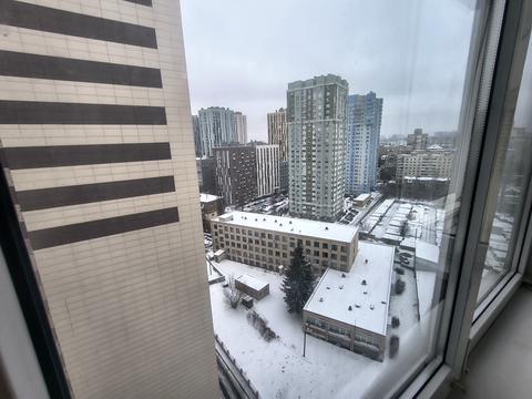 квартира за адресою Патріарха Мстислава Скрипника вул., 40-А