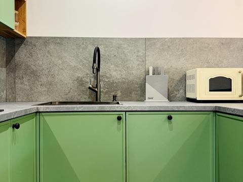 дом по адресу Карпатская ул.