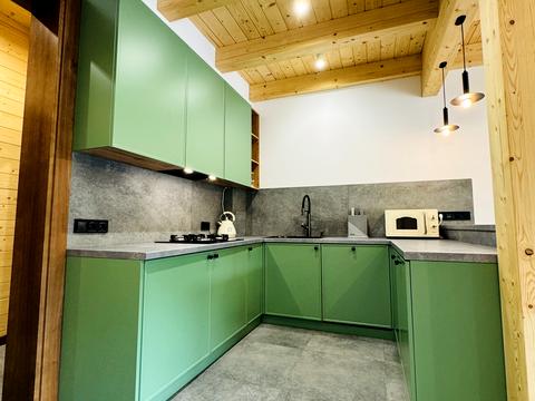 дом по адресу Карпатская ул.