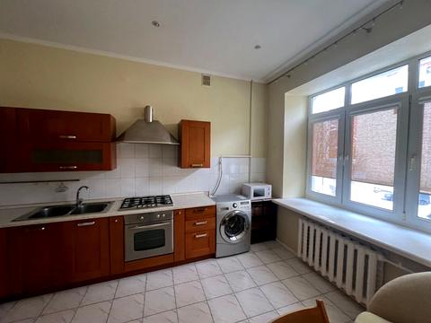 квартира за адресою Олександра Кониського вул., 35