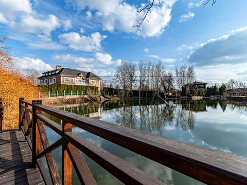 дом по адресу Святищенская ул.