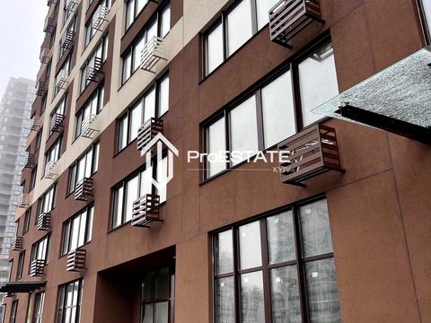 квартира за адресою Олександра Олеся вул., 9-А