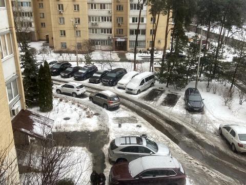 квартира за адресою Дарницький бульв., 8