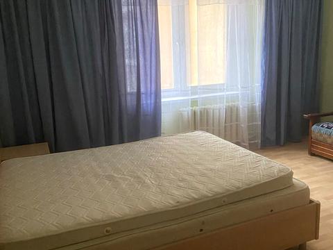 квартира за адресою Дарницький бульв., 8