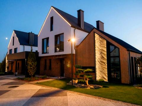 будинок за адресою Михайла Грушевського вул., 144