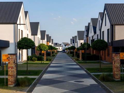 будинок за адресою Михайла Грушевського вул., 144