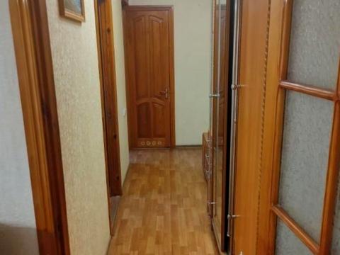 квартира за адресою Космонавтів вул., 86